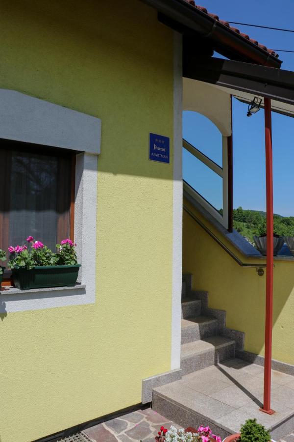 Apartment Filomena Smoljanac Eksteriør bilde
